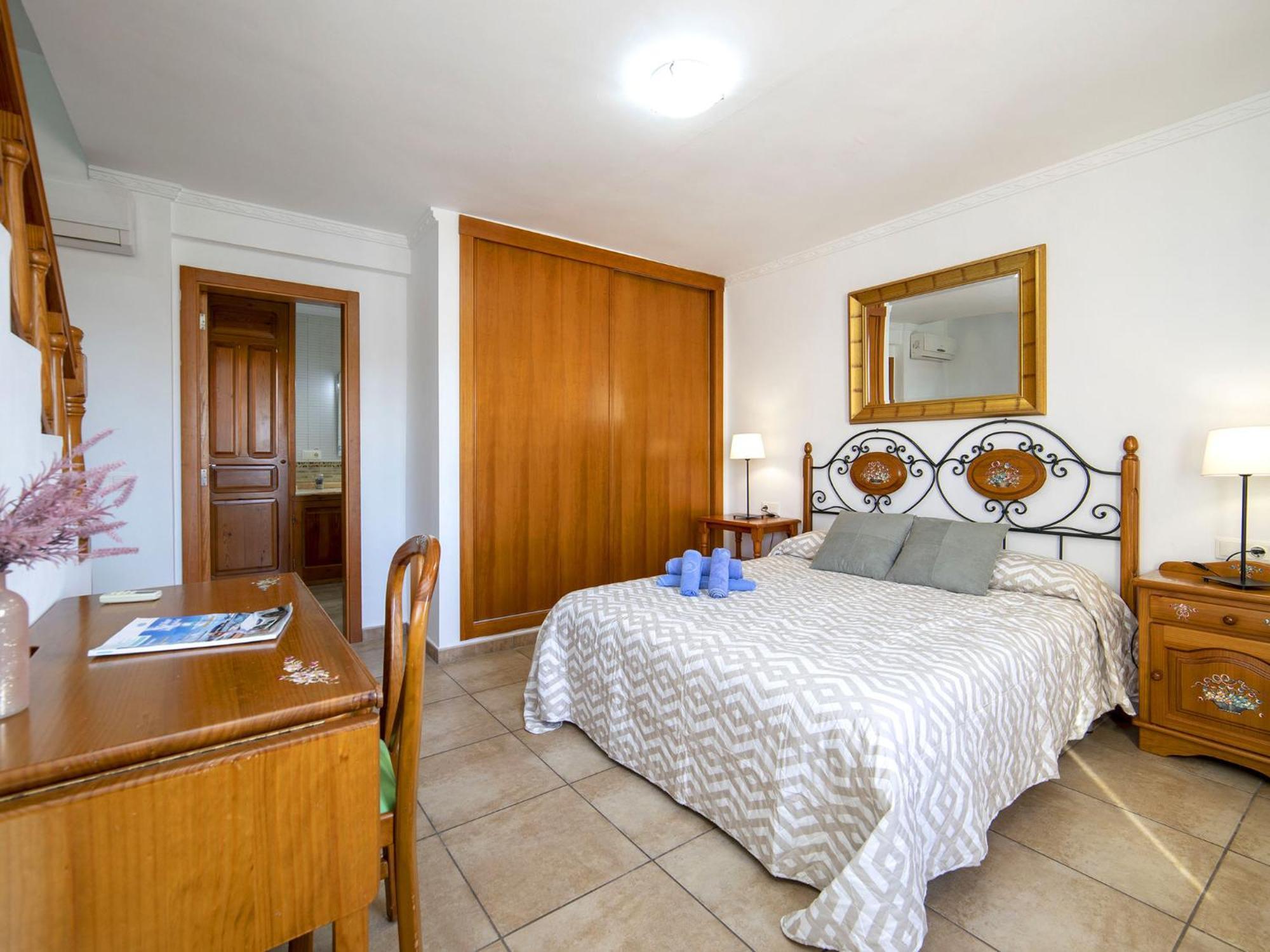 Enrique By Interhome Villa *